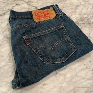 Levi’s 501 Men’s 34 x 32 Dark Blue Wash